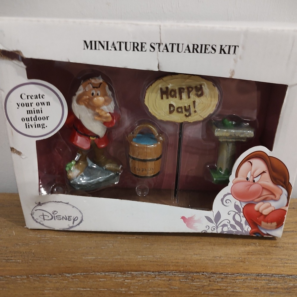 Disney Grumpy Gnome Miniature Statuaries Kit  Indoor Outdoor Garden Boxed 4 Piec